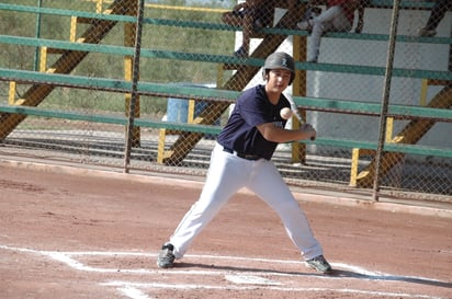 Cachorros le gana doble juego a Charros