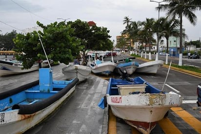 Huracán 'Grace' se degrada a categoría 1; seguirán lluvias torrenciales