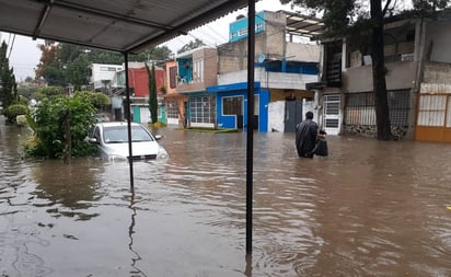 'Grace' deja una niña muerta en Xalapa