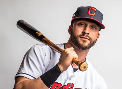 Tyler Naquin pega dos jonrones y Gutiérrez lanza sólido