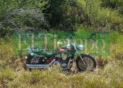 Motociclista cae a fondo de barranco en Candela