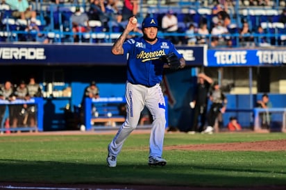 Acereros sigue con ventaja frente a Toros de Tijuana