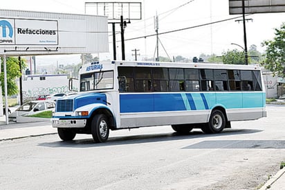 Transporte público espera aumento  en aforo por inicio de clases