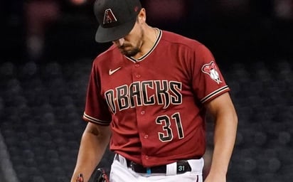 El abridor Caleb Smith, de Diamondbacks, suspendido con 10 partidos