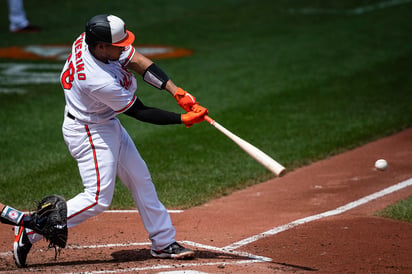 Joey Wendle pega grand slam y jonrón contra los Orioles