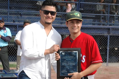 Se enfrentan en Monclova los Yankees ganando doble juego a Charros