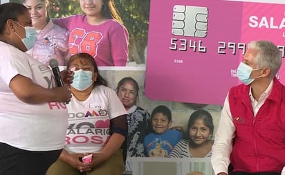 Edomex suma 423 mil mujeres beneficiadas con Salario Rosa