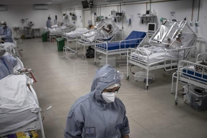 El 10% de camas es lo que queda en hospitales de 5 estados de EU