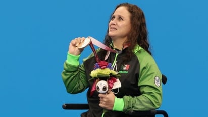 Nely Miranda gana Bronce en Paranatación