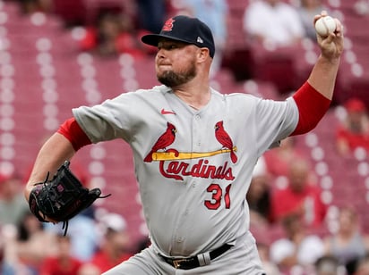 Cardenales logra apretado triunfo