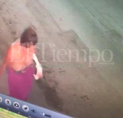 Fanática con brujería atemoriza en la colonia las Flores de Monclova 