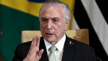 Temer defiende libertad de prensa ante intención de control señalada por Lula