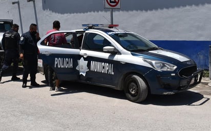 Lo detienen por merodear domicilios en Monclova 