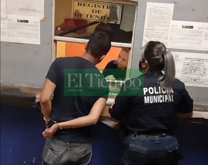 Sujeto es detenido en Monclova cuando intentaba introducirse a las casas en la colonia Hipódromo