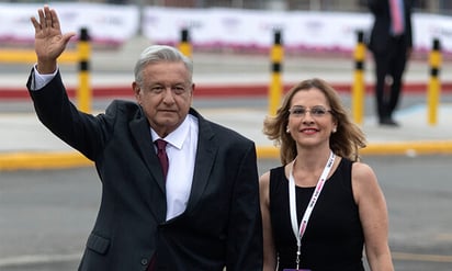 Asigna AMLO 32 mdp a oficina donde estará trabajando su esposa Beatriz Gutiérrez en 2022