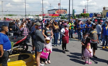 Entre diferentes alertas, así vivió el simulacro en Neza