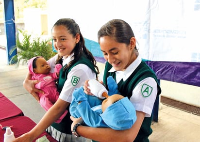 Los adolescentes en México inician su vida sexual entre los 12 y 19 años