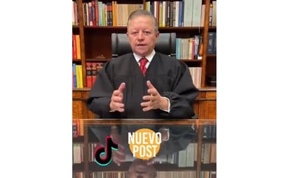 Arturo Zaldívar abre cuenta de TikToK 'para acercarse a los jóvenes'