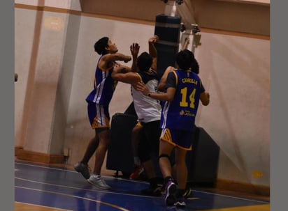 Lekers vuelve a ganar a Bulldogs en el arranque de la nueva temporada de basquetbol FIME