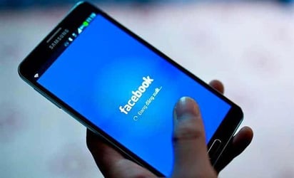 Facebook restablece servicios paulatinamente