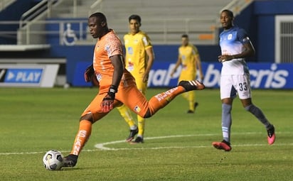 El Delfín sale del fondo y alienta posibilidad de Copa Sudamericana