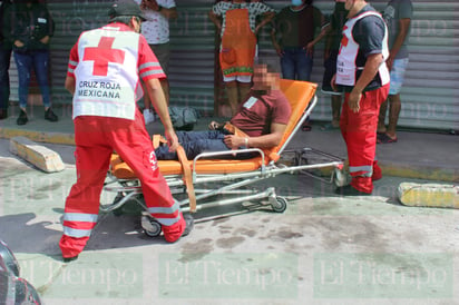 Un motociclista termina atropellado por un conductor en Frontera