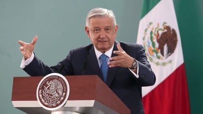 AMLO aconseja a jóvenes que se alejen de lo material