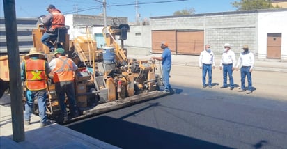 El alcalde Florencio Siller supervisa avance del par vial en Frontera 