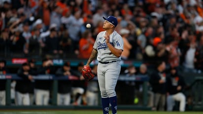 Julio Urías luce en la lomita y los Dodgers emparejan la serie