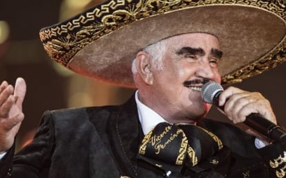 Hijo de Vicente Fernández descarta muerte cerebral de su padre