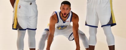 Stephen Curry se acerca a números históricos