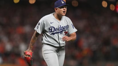 Urías supero a Valenzuela en ponches de Playoffs y Dodgers va por la nacional