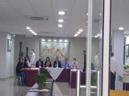 La cónsul de EU en Nuevo Laredo se reúne con sector empresarial de Piedras Negras