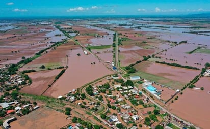 Municipio de Nayarit permanece inundado tras paso de huracán