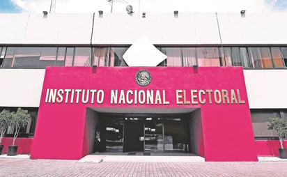 INE acuerda destrucción de material electoral 