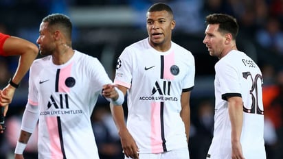 Messi, Mbappé, Neymar, una combinación que no esta encajando