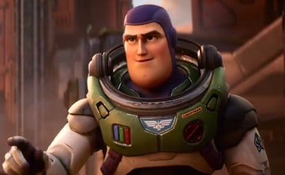 'Buzz' vuela 'al infinito y más allá' en adelanto de 'Lightyear'