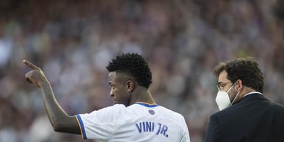 LaLiga denunciará ante la Fiscalía insultos racistas a Vinícius Jr