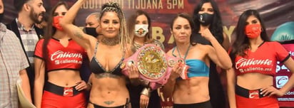 Jackie Nava y 'Barby' Juárez superaron sin problemas la báscula