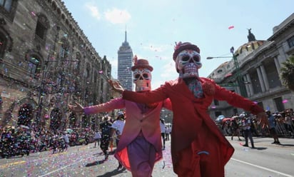 AMLO recuerda tradición del Día de Muertos