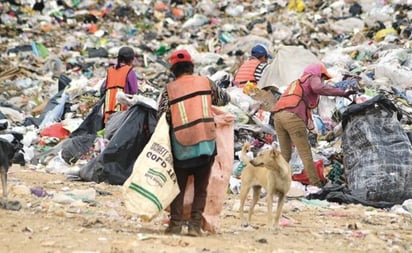 Ley de Economía circular regulará a 2.5 millones de 'pepenadores'