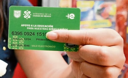 Buscan elevar a rango constitucional programa 'Mi Beca para Empezar'