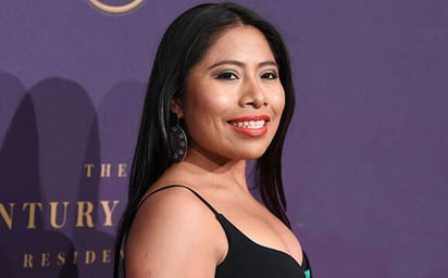 FOTOS: Yalitza Aparicio posa para revista de caballeros