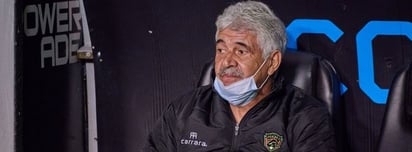 Tuca Ferretti se disculpa por llamar ‘maricones’ a la prensa regia