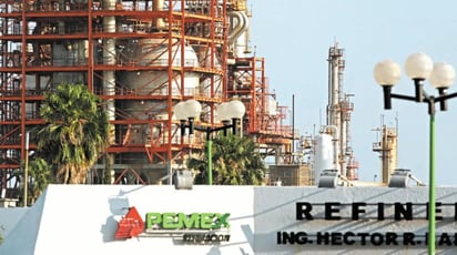 La deuda de Pemex asciende a un tercio de sus pasivos