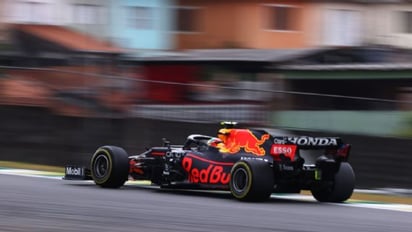 Checo Pérez finalizó tercero en la primera práctica libre en Brasil