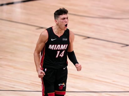 Tyler Herro lidera a los Jazz, que detienen mala racha