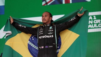 Pelé celebra la 'actuación maravillosa' de Lewis Hamilton en el GP de Brasil