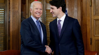 Joe Biden y Justin Trudeau tratan los incentivos para la compra de vehículos eléctricos 