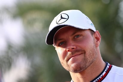 Bottas sancionado con tres puestos, Alonso sale cuarto en Losail